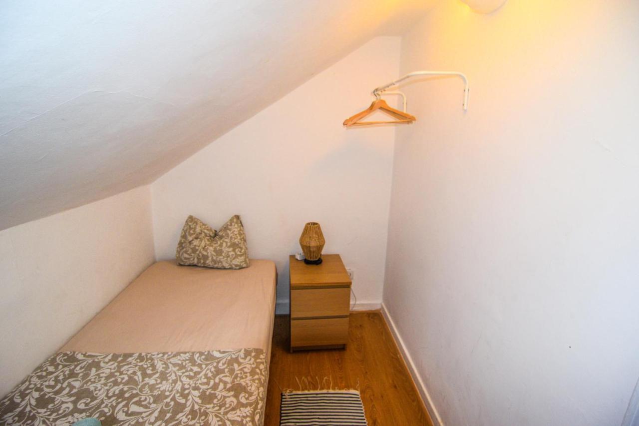 Santos Apartment In Central Lisbon With River View Bagian luar foto