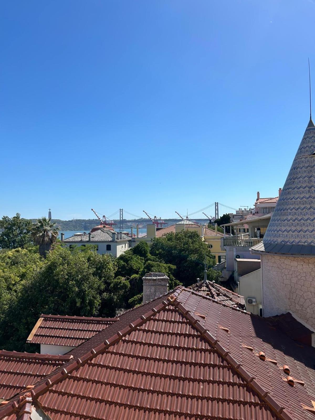 Santos Apartment In Central Lisbon With River View Bagian luar foto